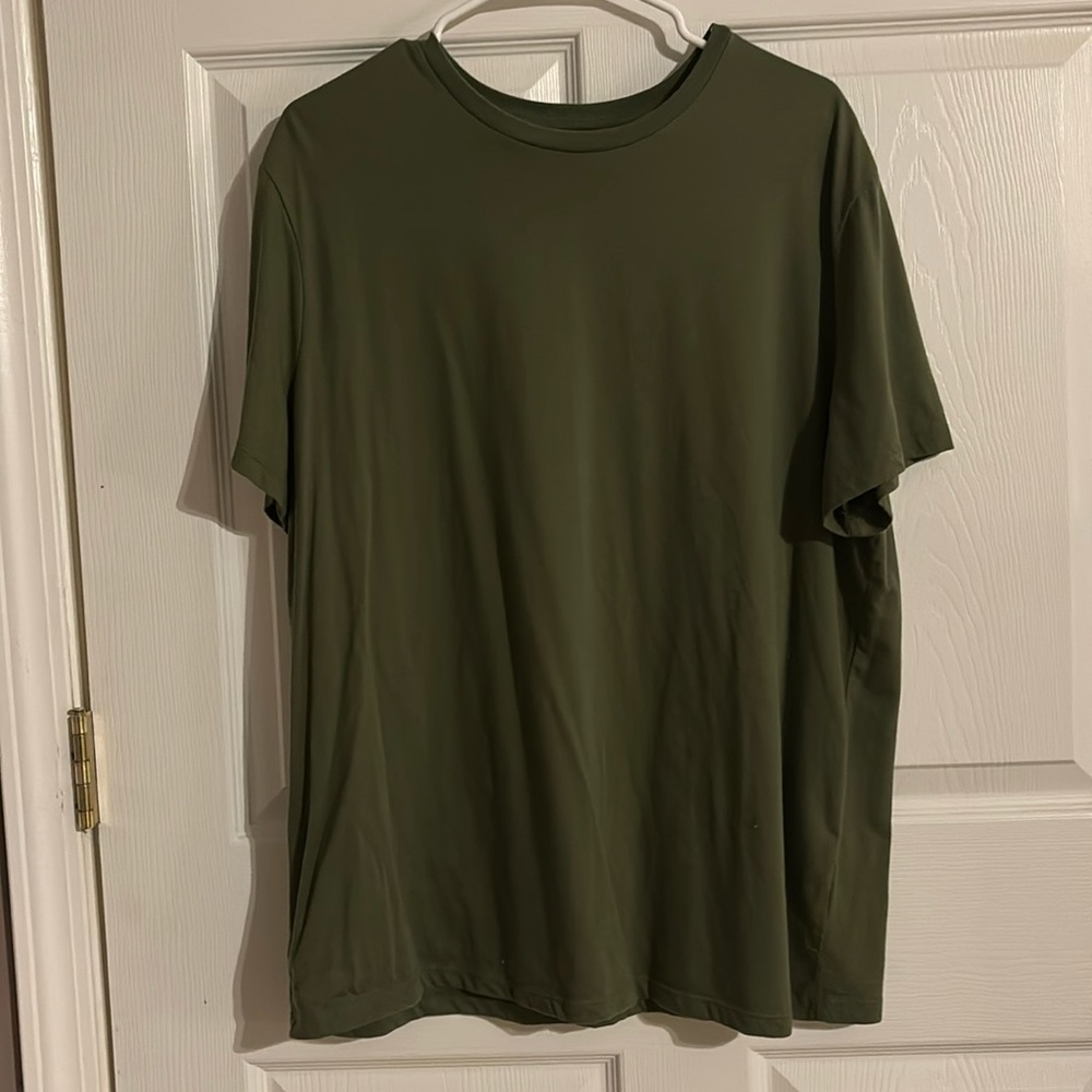 Goodfellow T-Shirt